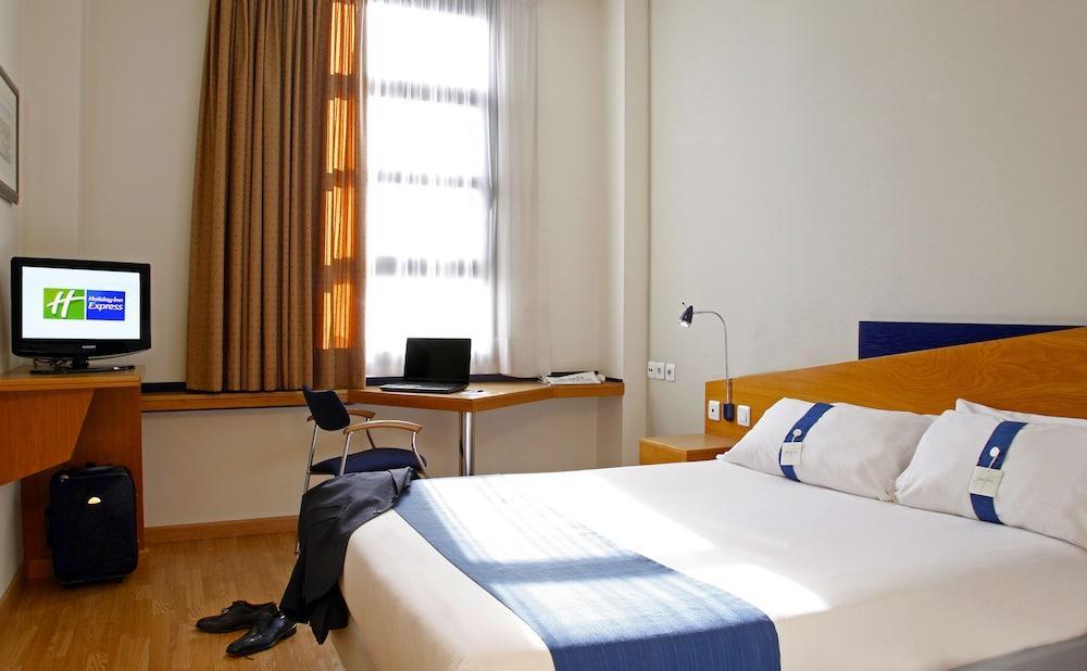 ולנסיה Holiday Inn Express Ciudad De Las Ciencias By Ihg מראה חיצוני תמונה