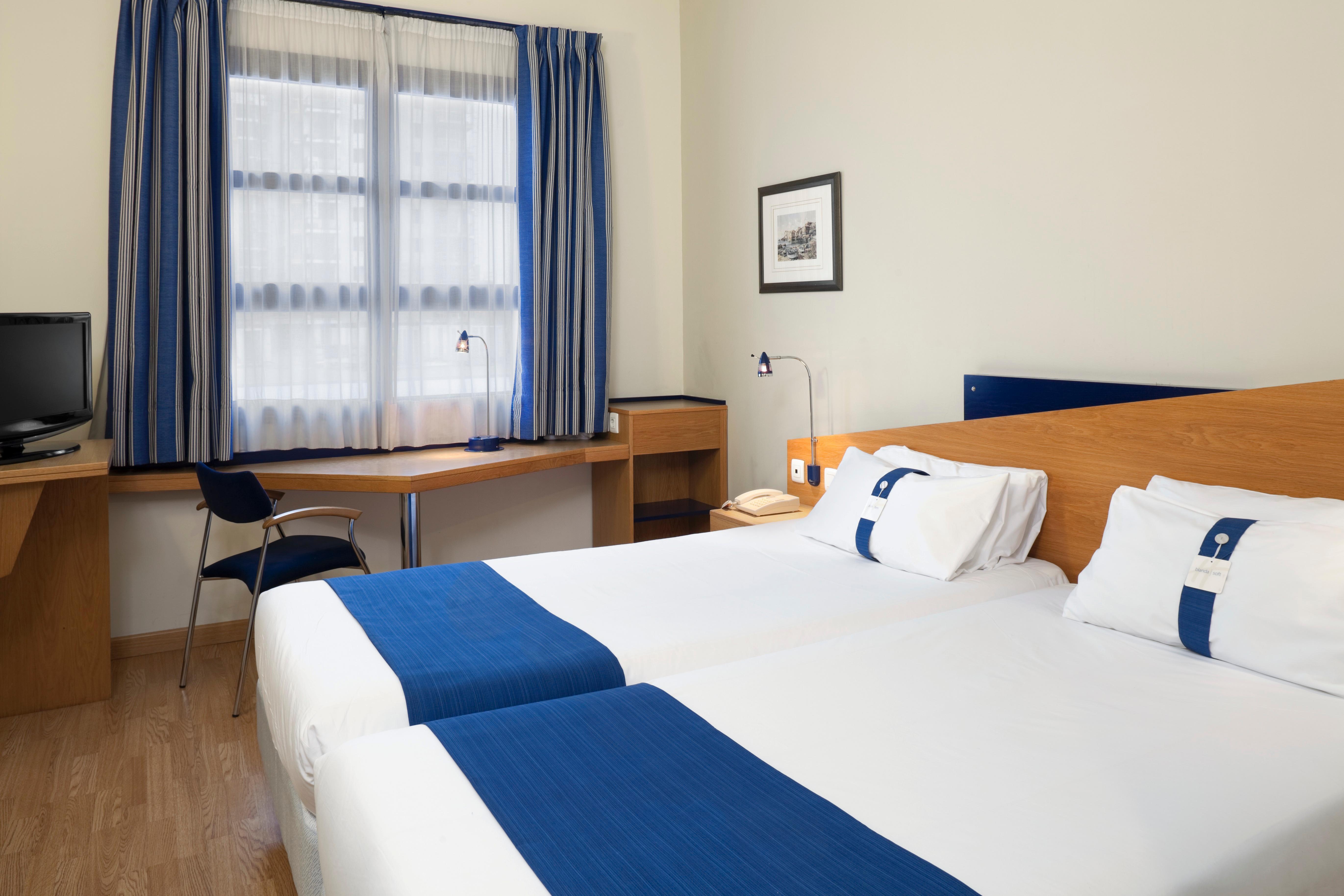 ולנסיה Holiday Inn Express Ciudad De Las Ciencias By Ihg מראה חיצוני תמונה