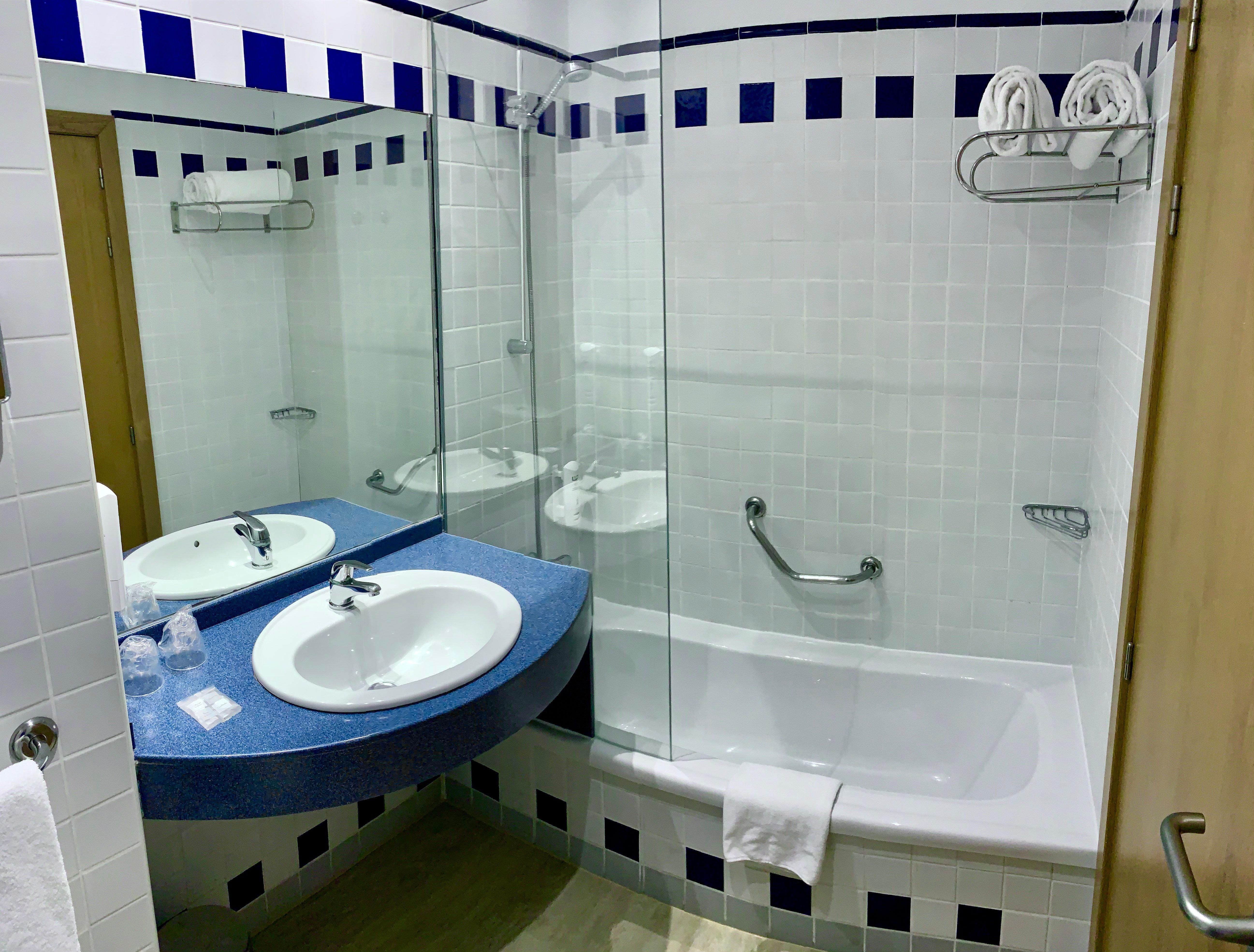 ולנסיה Holiday Inn Express Ciudad De Las Ciencias By Ihg מראה חיצוני תמונה