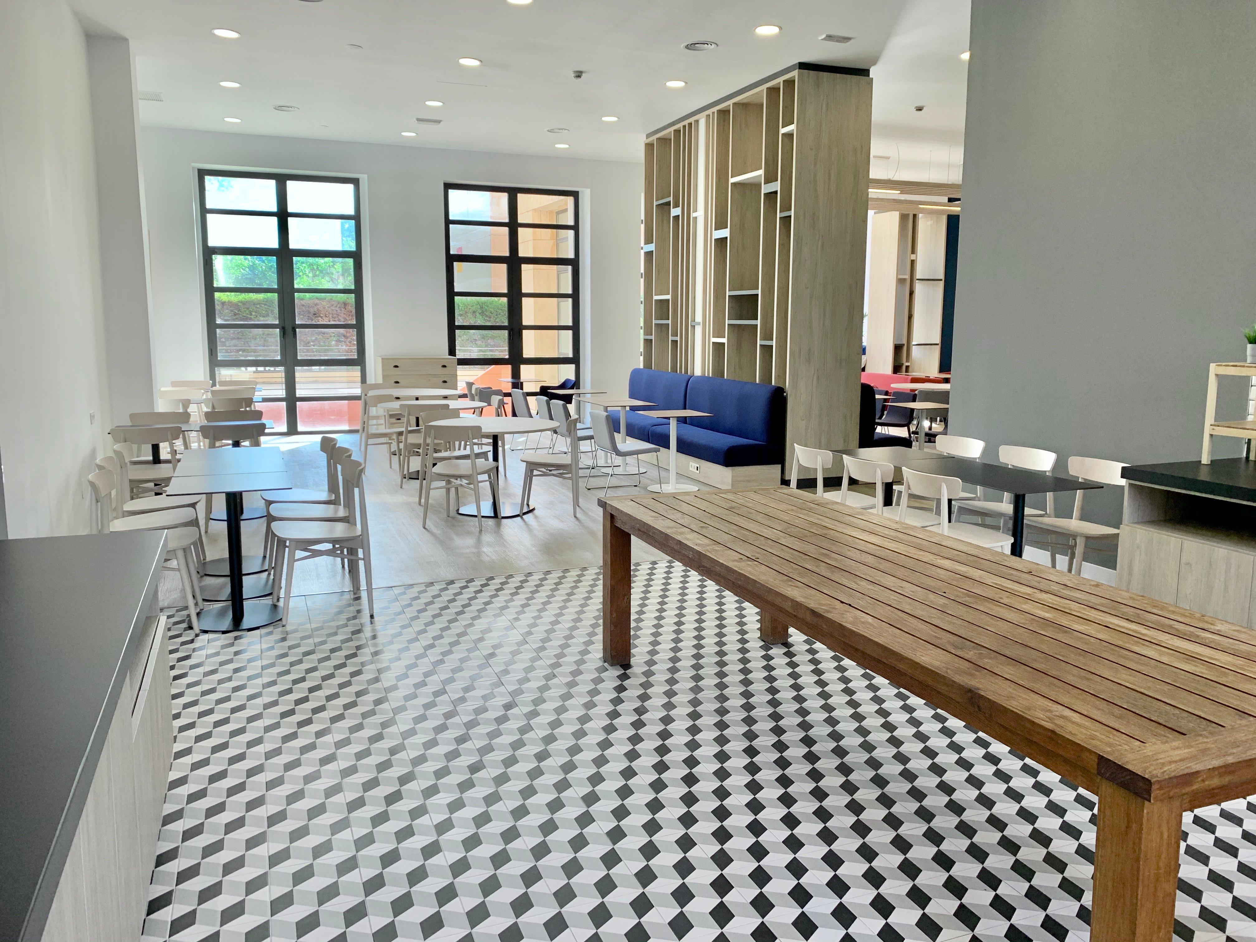 ולנסיה Holiday Inn Express Ciudad De Las Ciencias By Ihg מראה חיצוני תמונה